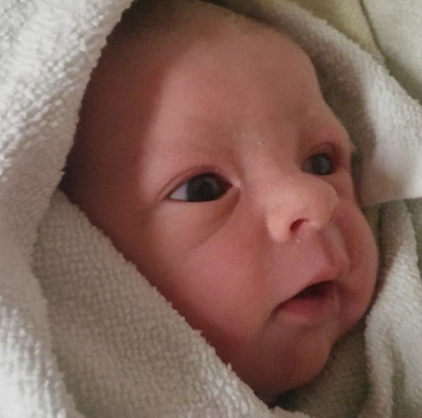 Baby am Tag der Geburt